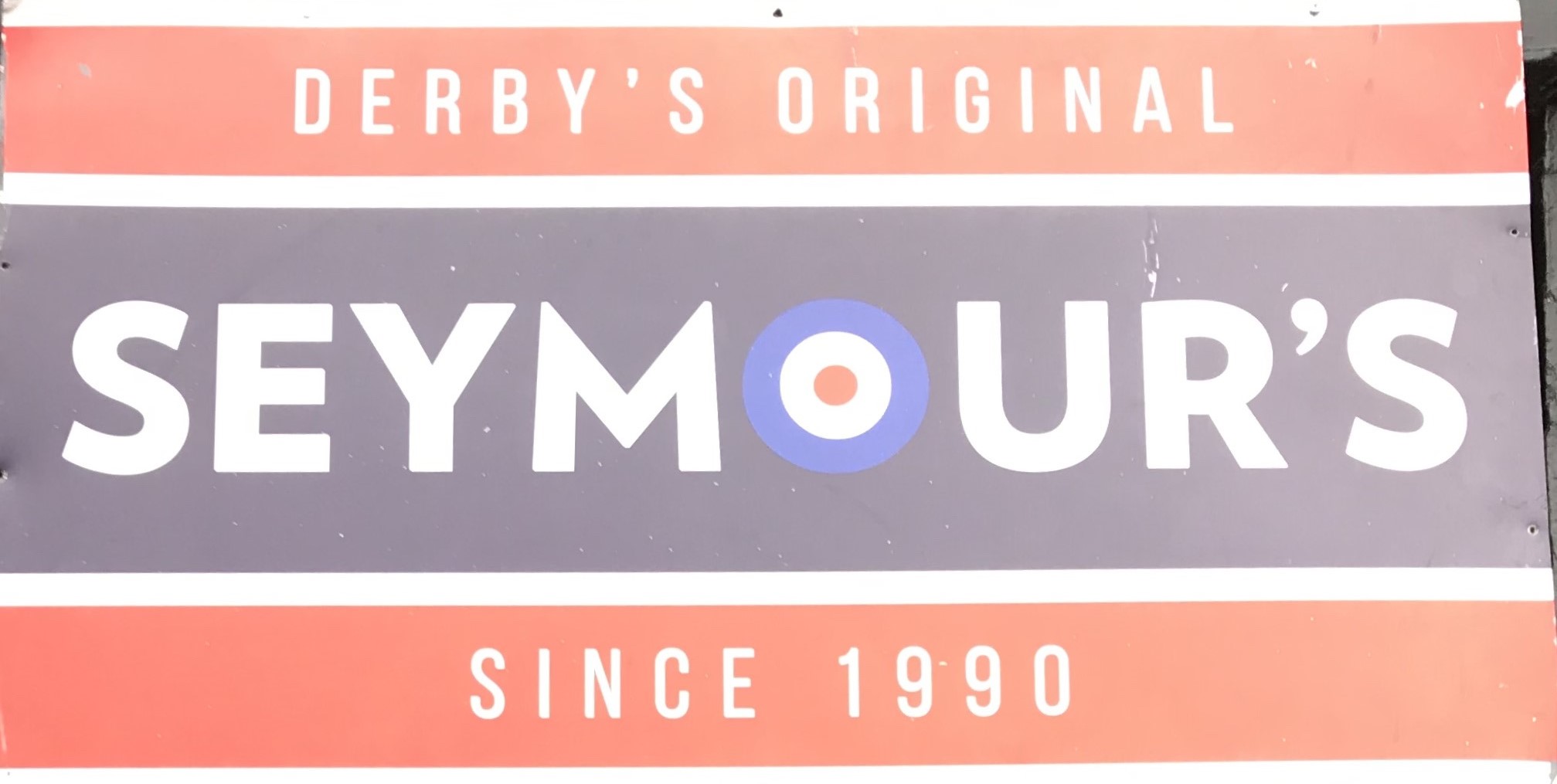 Seymours Bar